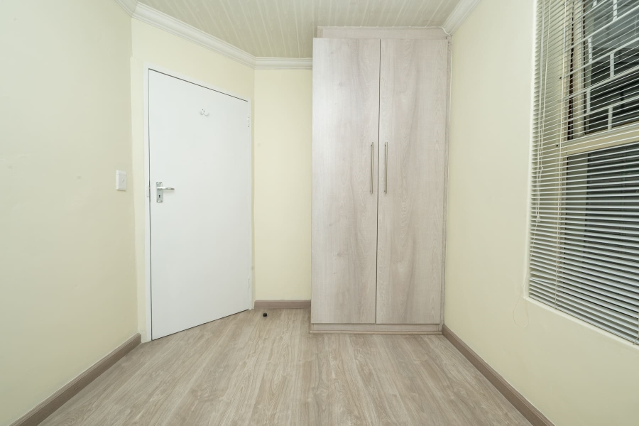 3 Bedroom Property for Sale in Protea Village Western Cape